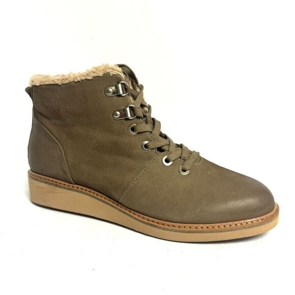 SoftWalk Shoes - Softwalk Womens Wilcox Boot Stone Size 9W